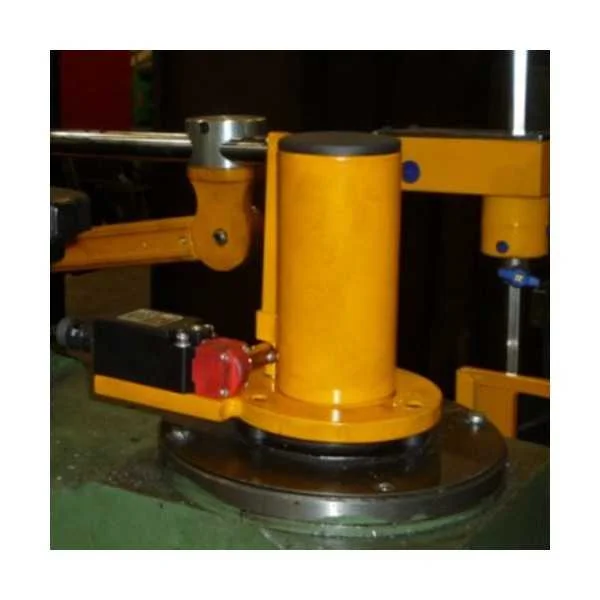 PROTECTION FOR VERTICAL OR HORIZONTAL DRAW BAR OF MILLING MACHINE, WITH OR WITHOUT MICROSWITCH - TYPE FAO - Repar2