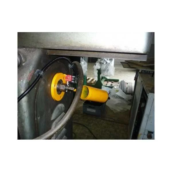PROTECTION FOR VERTICAL OR HORIZONTAL DRAW BAR OF MILLING MACHINE, WITH OR WITHOUT MICROSWITCH - TYPE FAO - Repar2