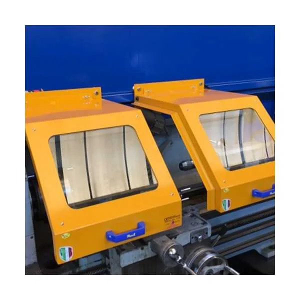 Double sliding safety guard for chuck and saddle of a lathe in polycarbonate or safety glass with microswitch - type SD - Repar2